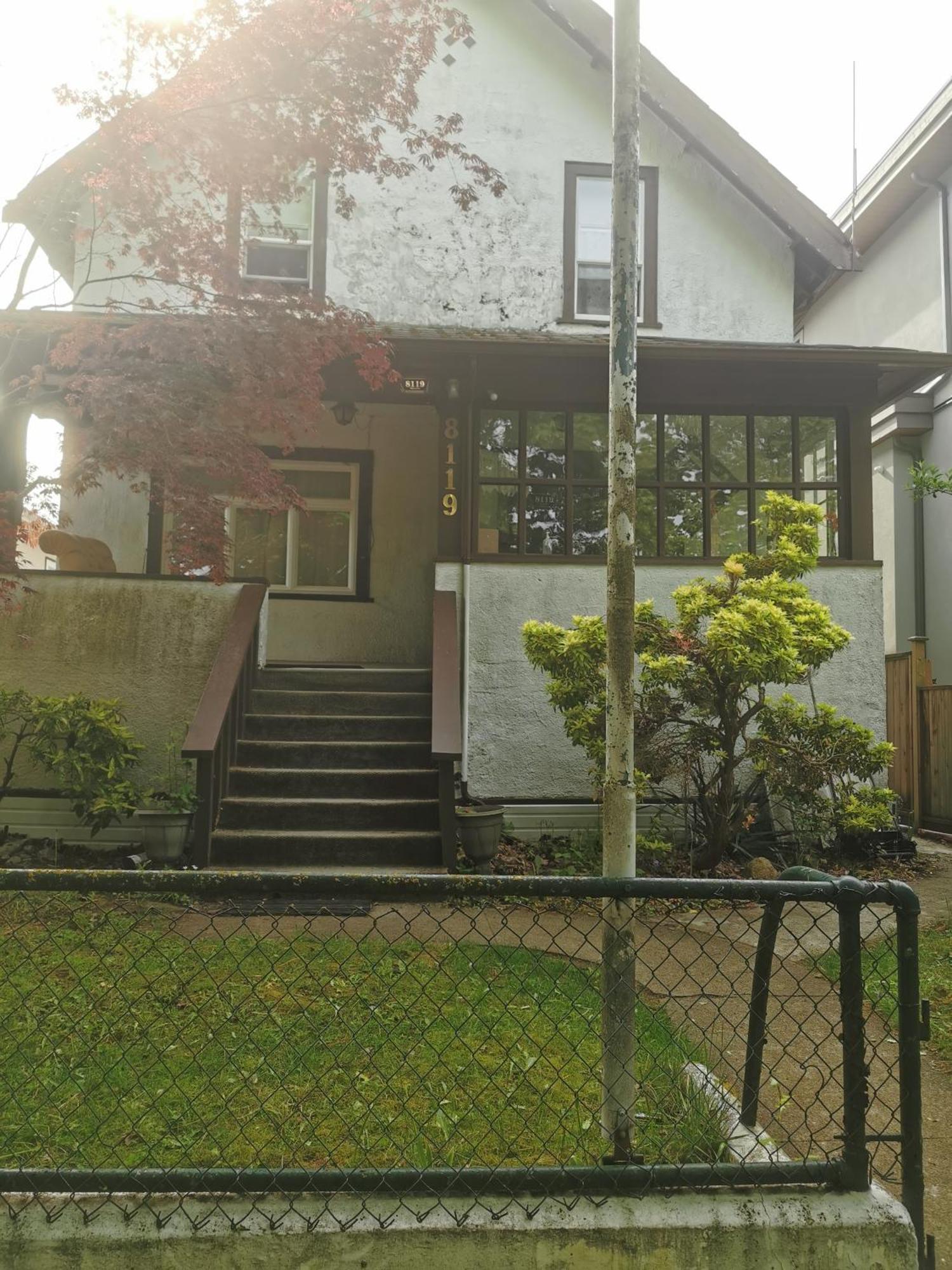 John'S House In Vancouver West Экстерьер фото
